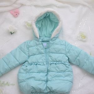 Gymboree Girls Toddler Puffer Jacket with Hoddie - Limited edition